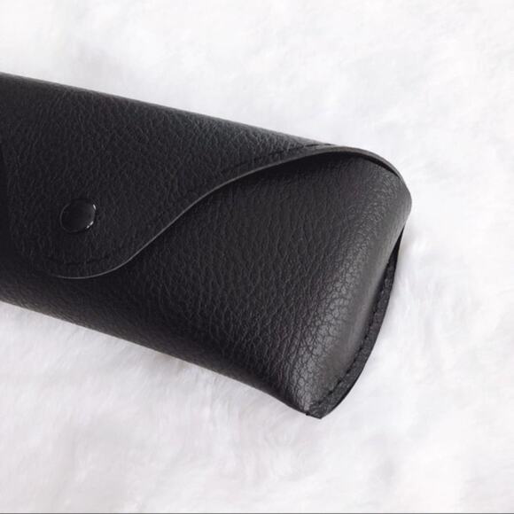 Harley Black Faux Leather Sunglass Case - Picture 4 of 9